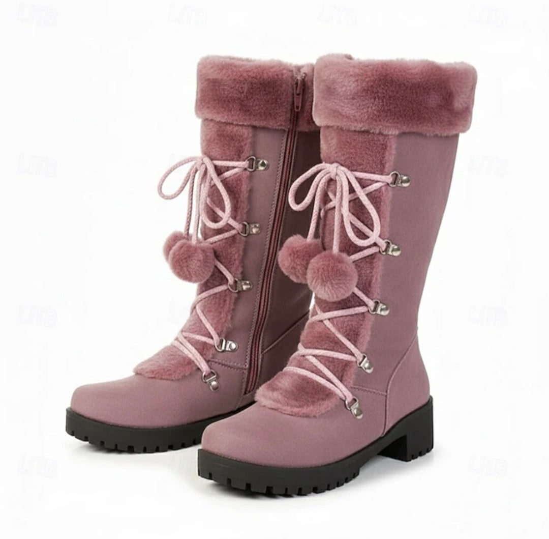 Lace up boots with faux fur