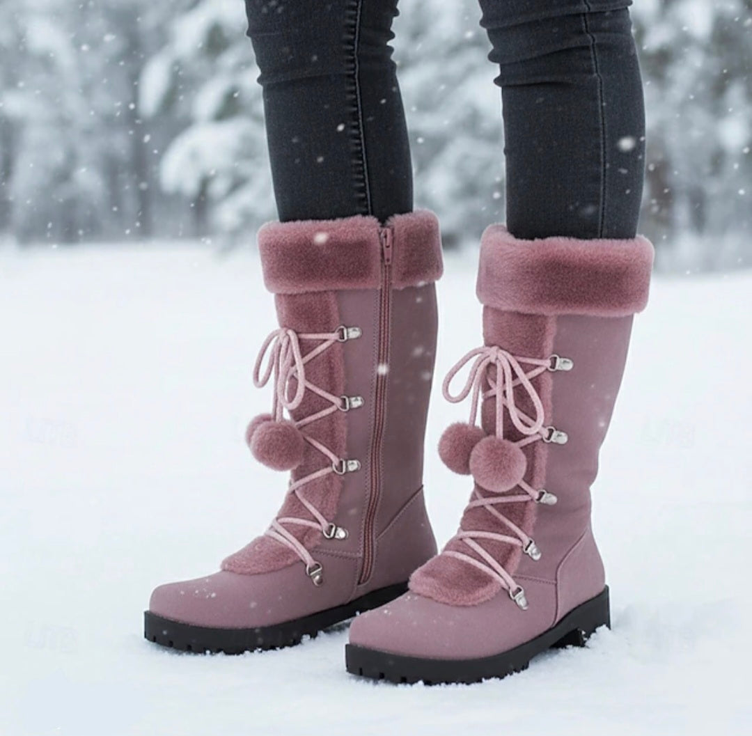 Lace up boots with faux fur